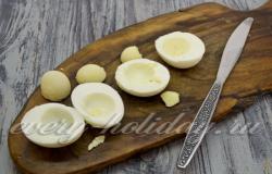 Фаршированные яйца Как приготовить яйца, фаршированные сардиной