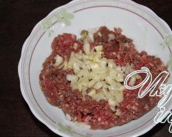 Soupe de champignons aux boulettes de viande - savoureuse et légère