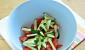 Domatesli Pekin lahanası salatası: domates-lahana keyfi Domatesli Pekin lahanası salatası salatalık biber
